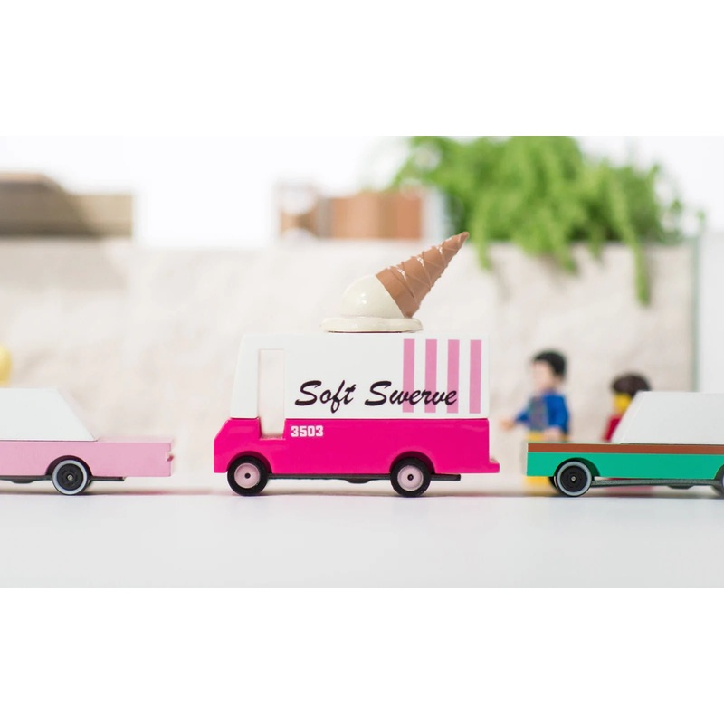 CandyLab Ice Cream Van
