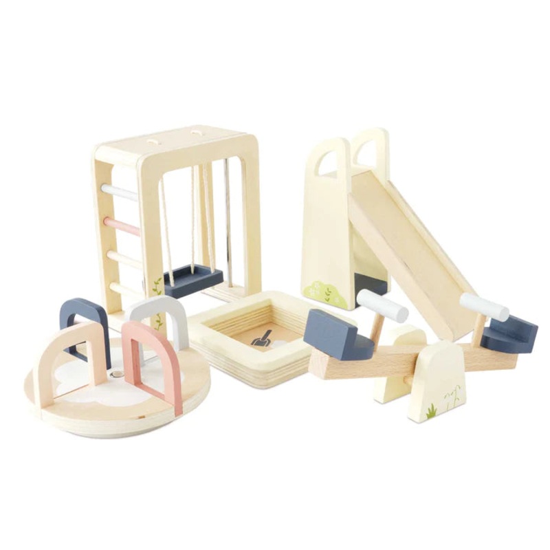 Wooden Dolls House Outdoor Play Furniture - 5 Piece Set
