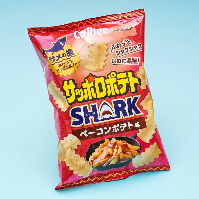 Calbee Sapporo Potato SHARK Chips -  Bacon