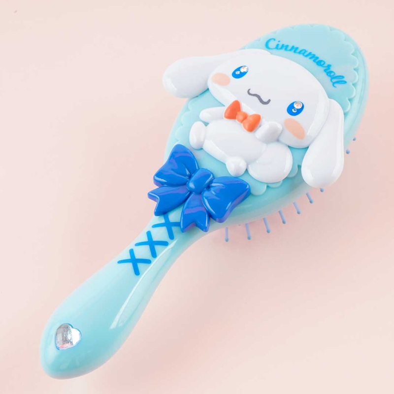 Cinnamoroll Bejeweled Hairbrush