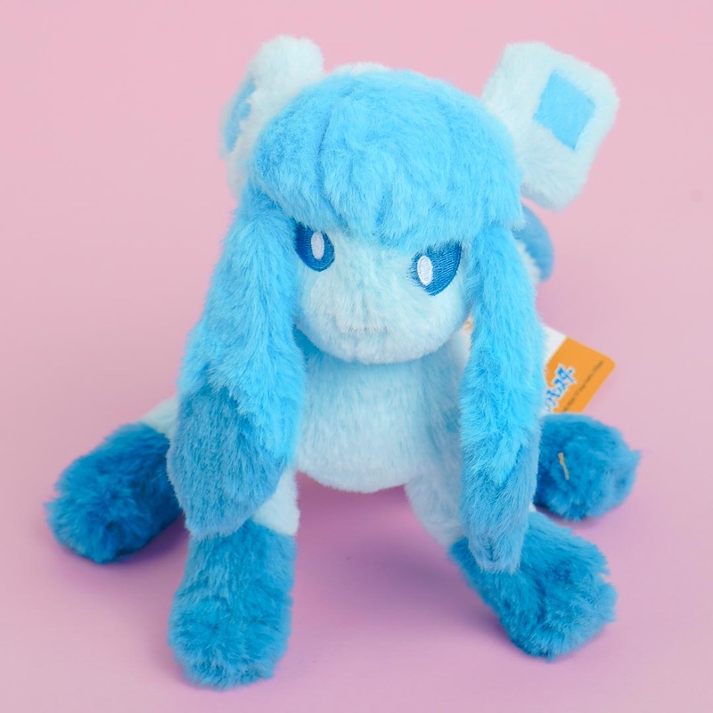 Pokemon Fluffy Standing Plushie - Glaceon / Small