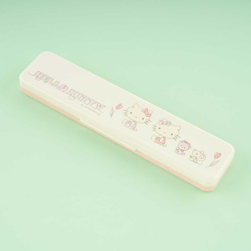 Hello Kitty With Friends Chopsticks & Spoon Set