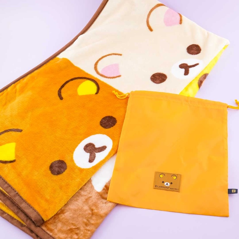 Rilakkuma & Friends Long Meyer Blanket With Drawstring Pouch