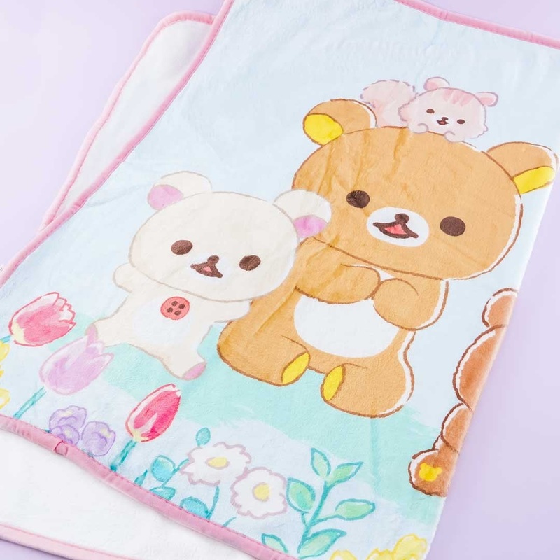 Singing Chairoikoguma Flannel Blanket