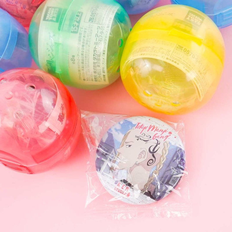 Tokyo Revengers Tin Badge Gachapon