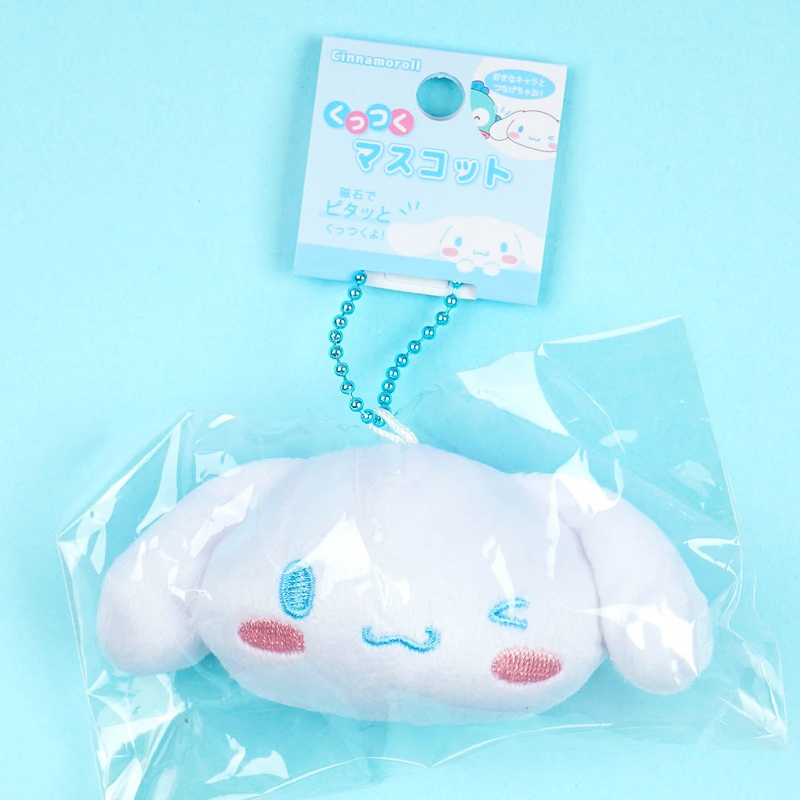 Cinnamoroll Wink Cheek To Cheek Magnet Plushie Charm
