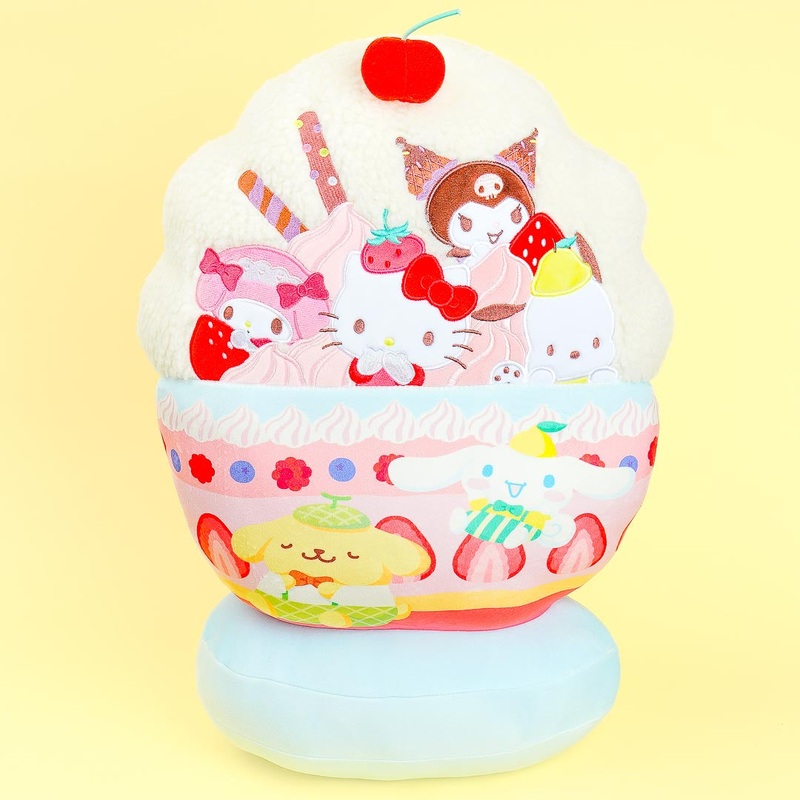 Sanrio Characters Strawberry Parfait Cushion