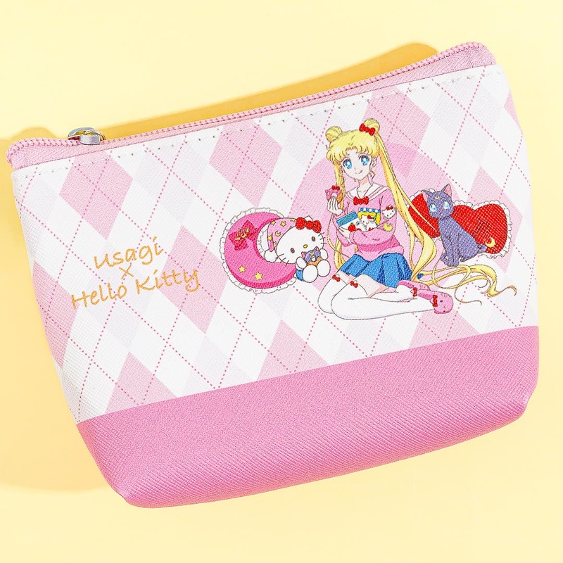 Sailor Moon Cosmos x Sanrio Characters Pouch - Sailor Moon & Hello Kitty