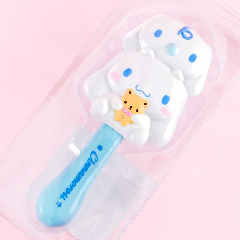 Cinnamoroll Die-Cut Hairbrush