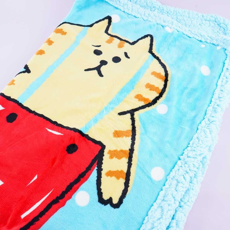 Gorogoro Nyansuke Polka Dot Blanket