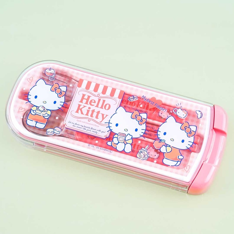 Hello Kitty Apple Cafe Utensil Set